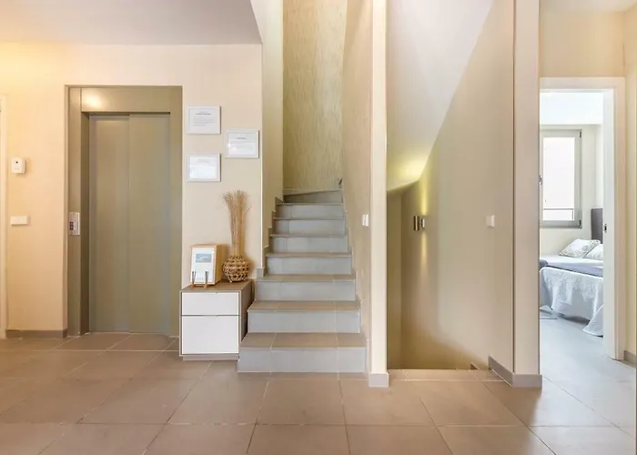 White Whale * אדחה